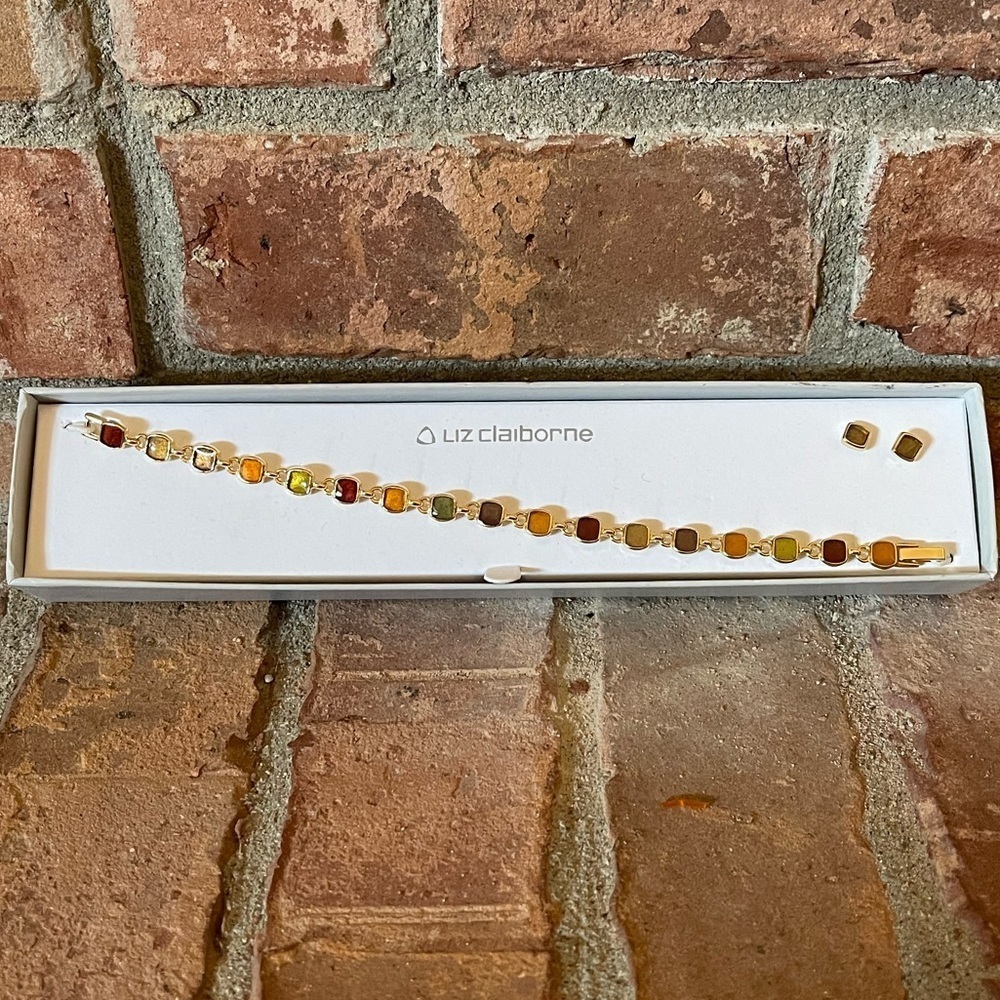 NIB Liz Claiborne Amber Toned Bracelet & Earring Set